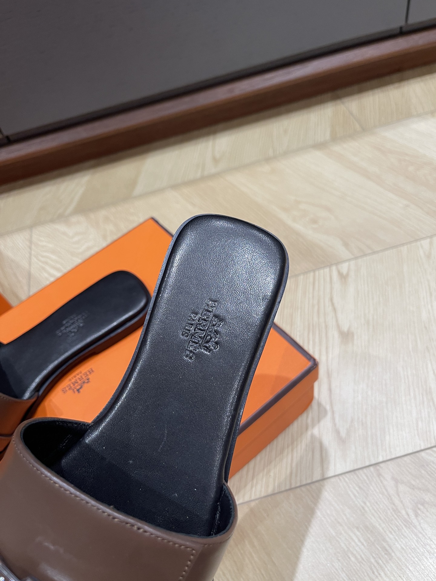 HERMES 00248