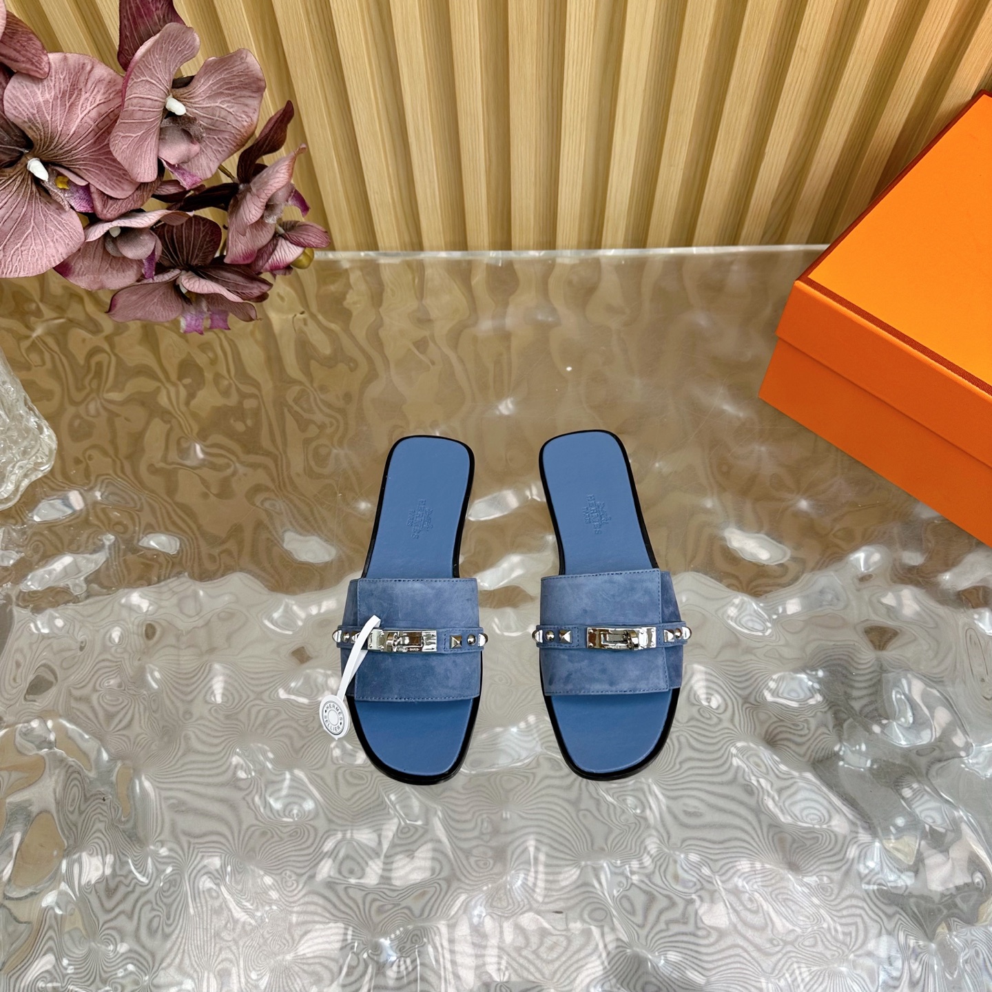 HERMES 00249