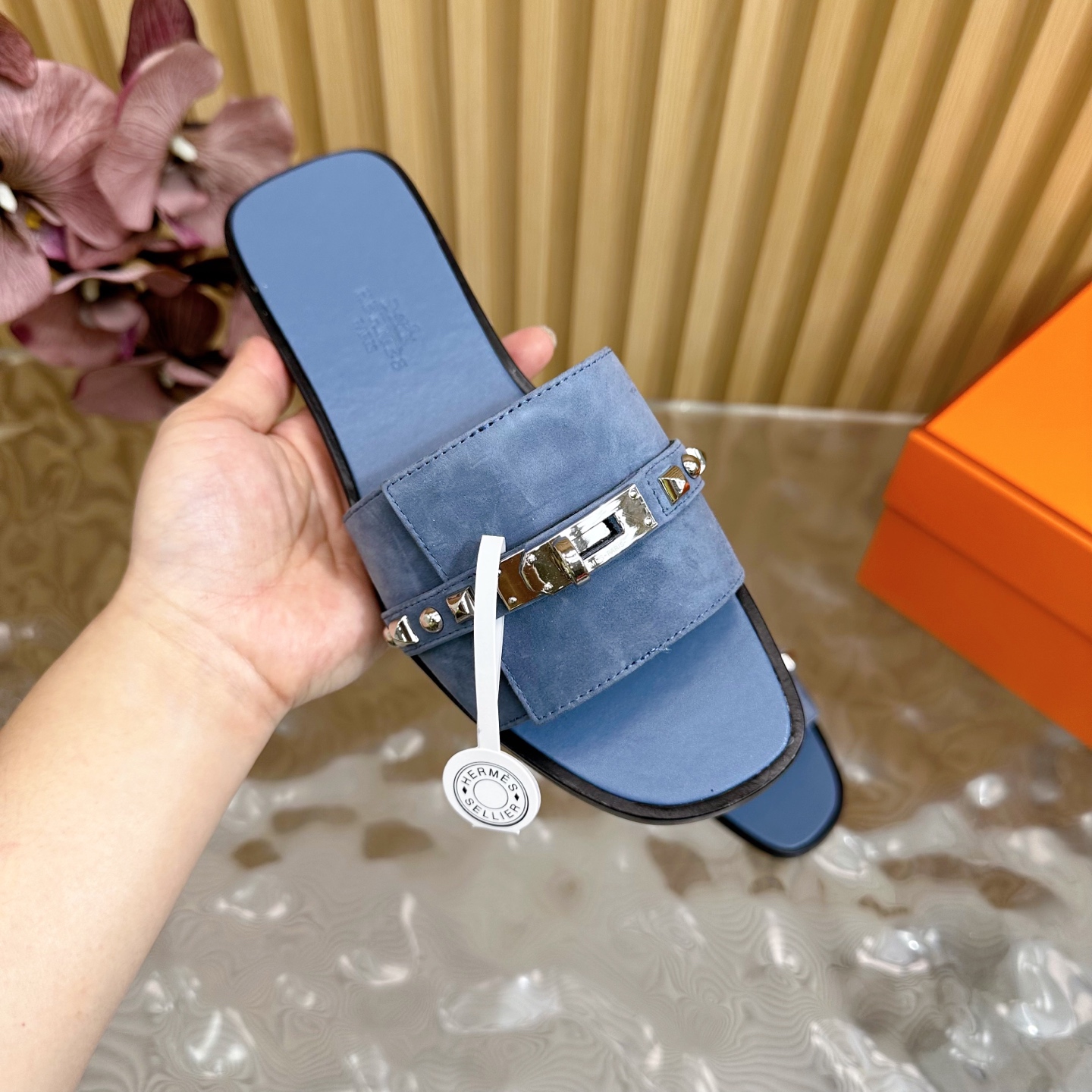 HERMES 00249