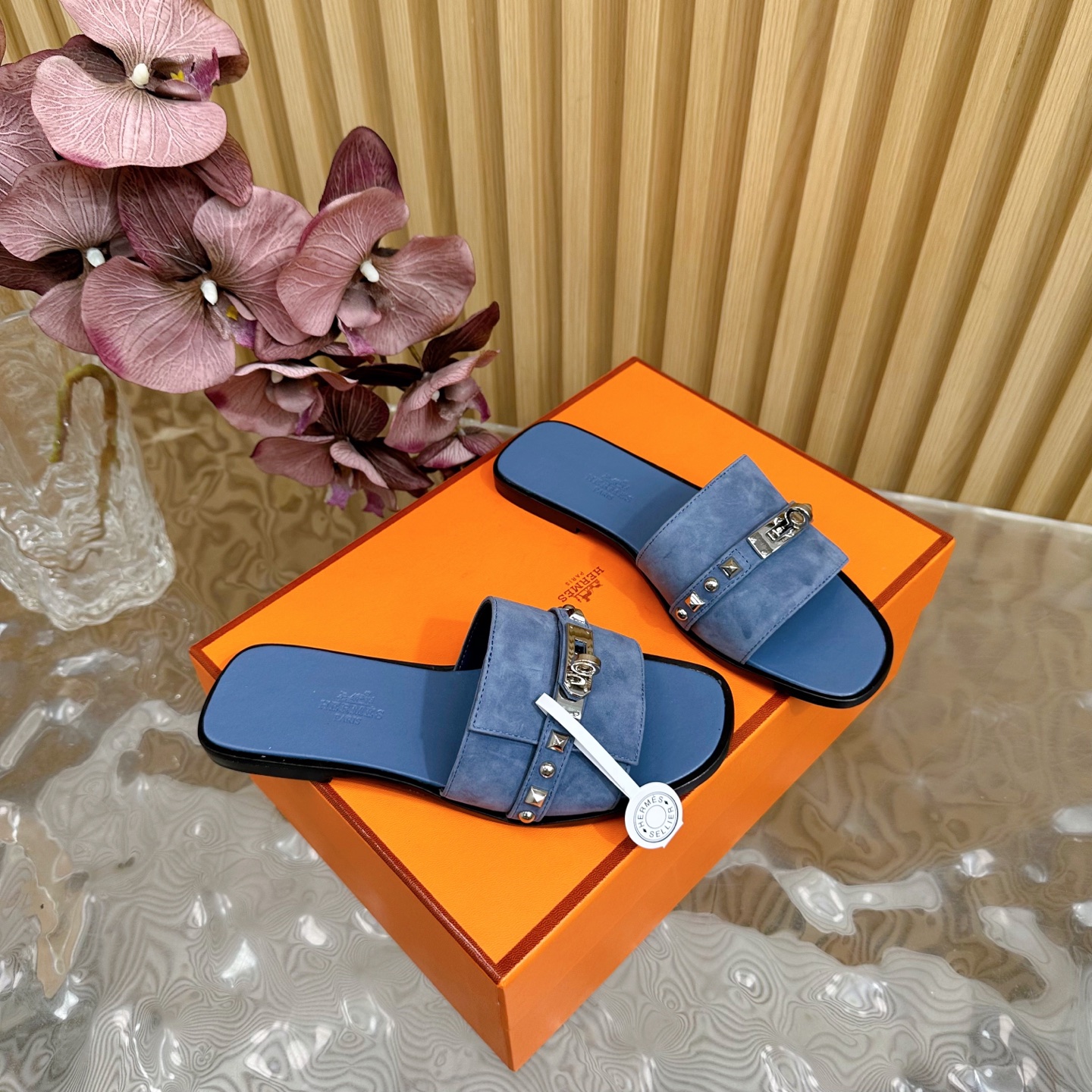 HERMES 00249