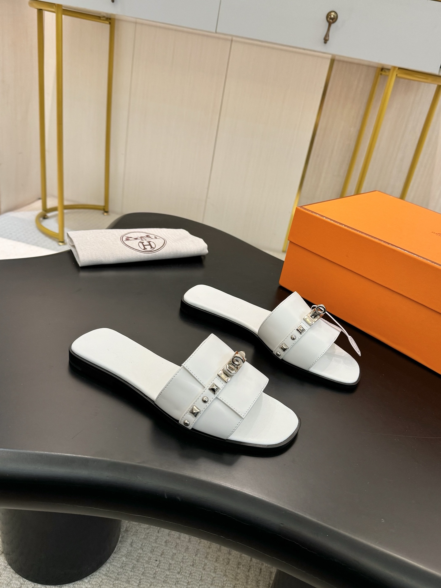 HERMES  00249