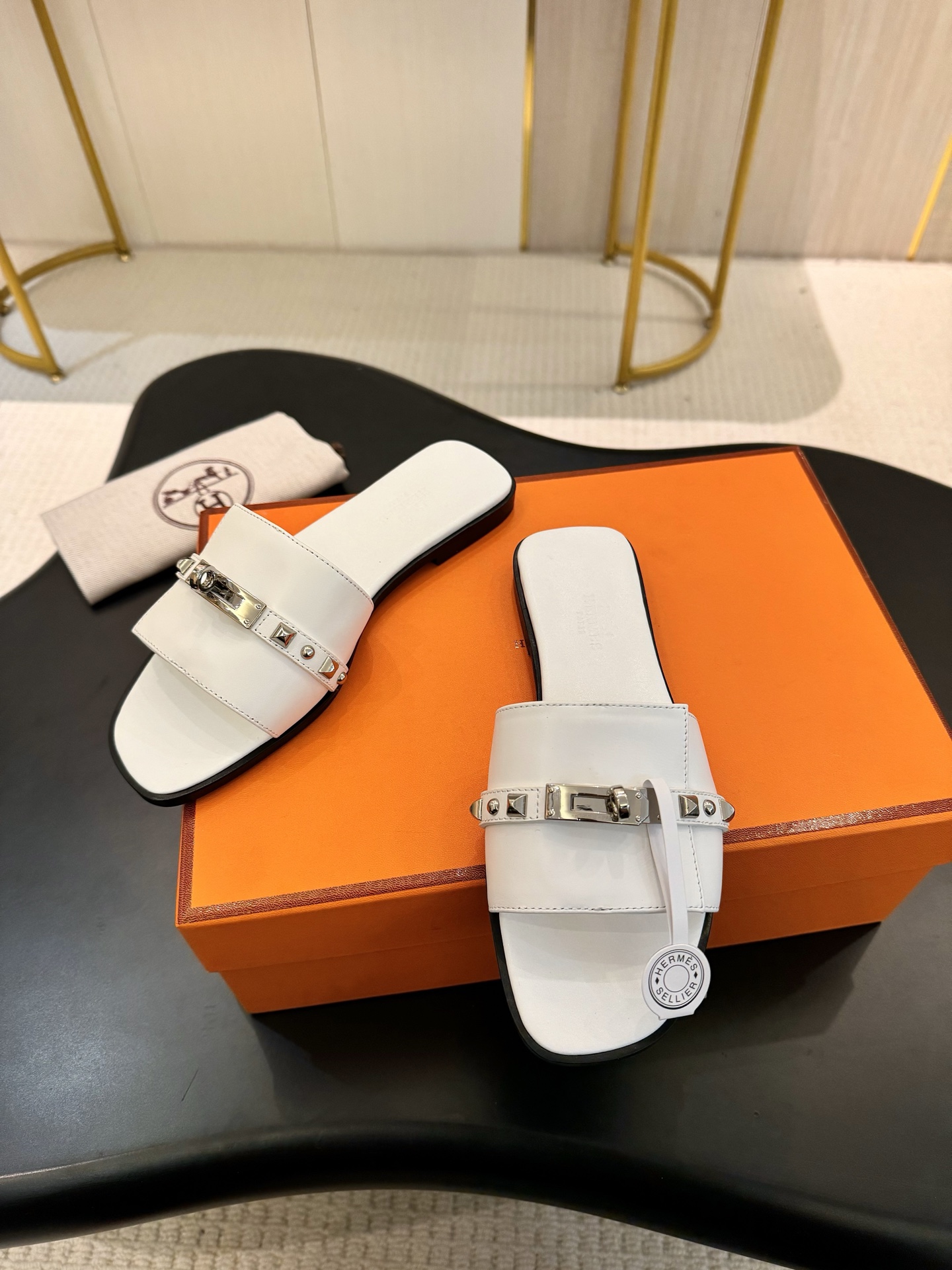 HERMES  00249