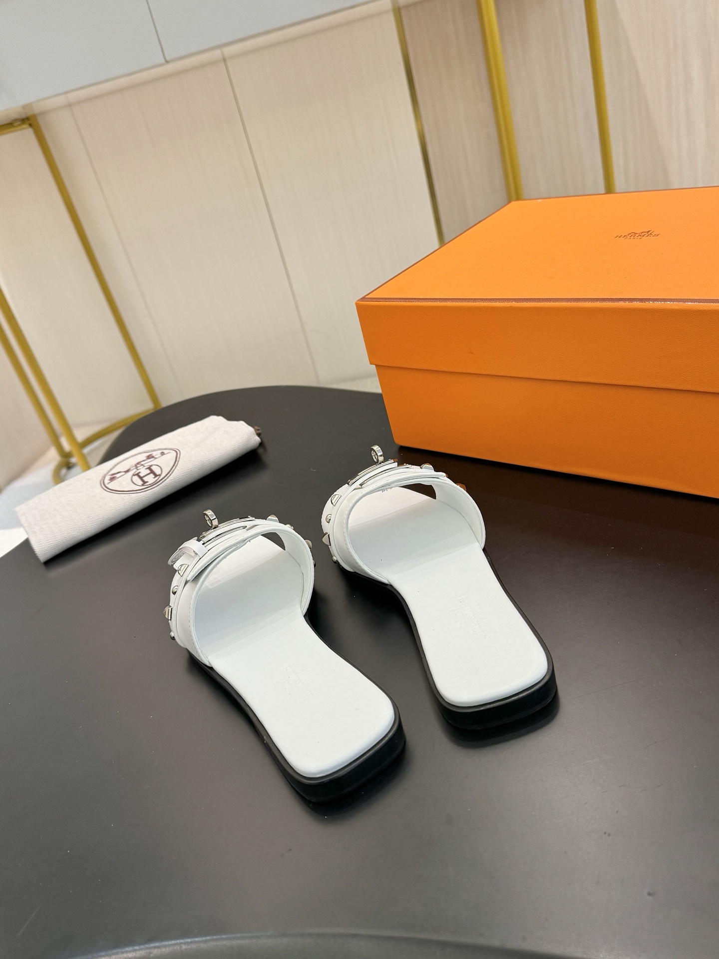 HERMES  00249