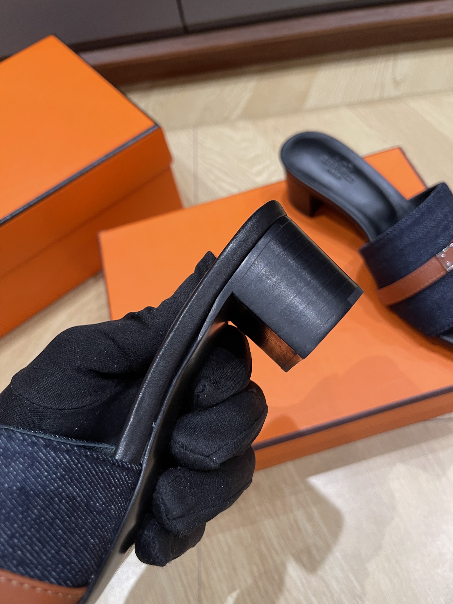 HERMES 00276