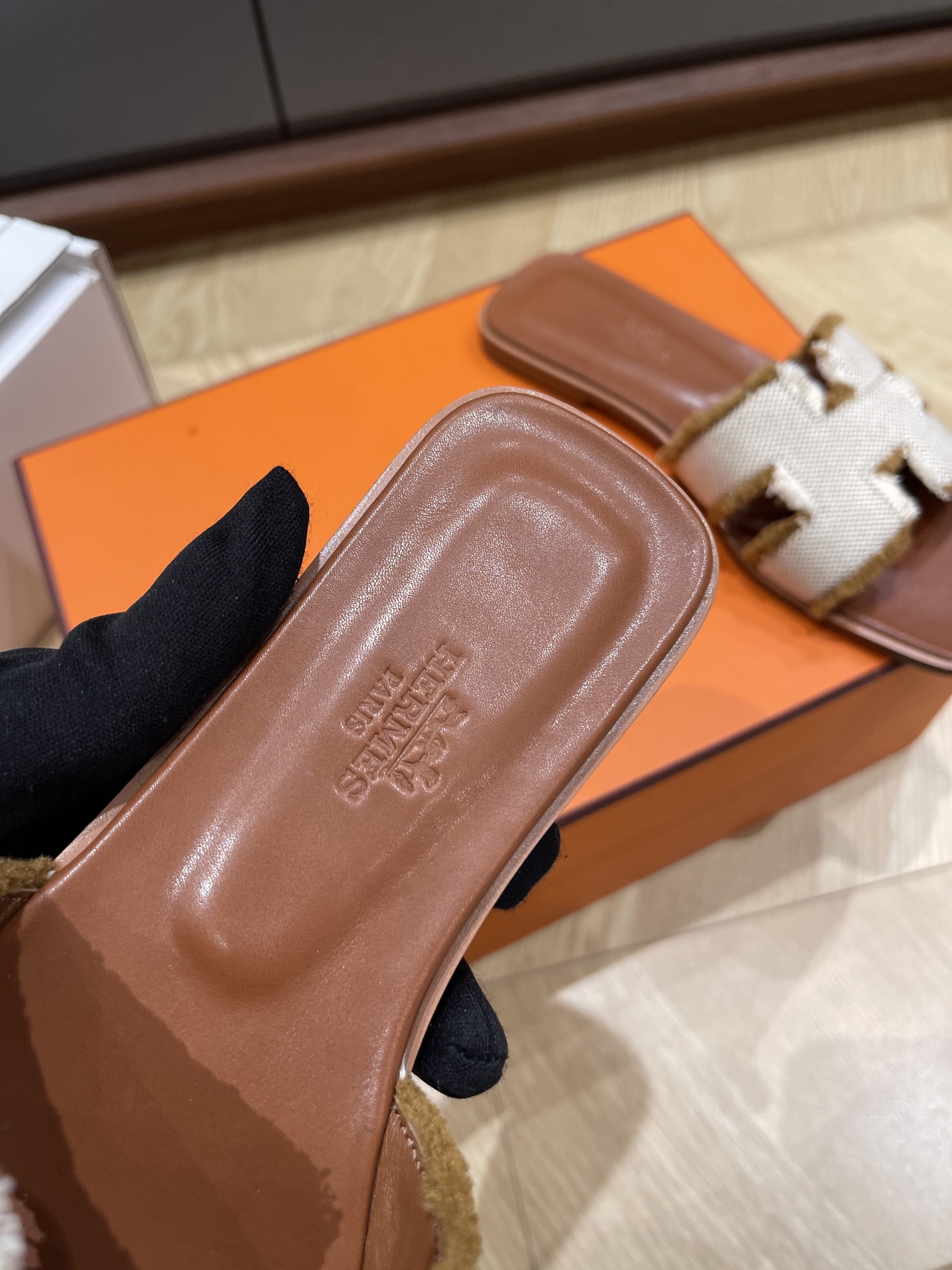 HERMES 00288