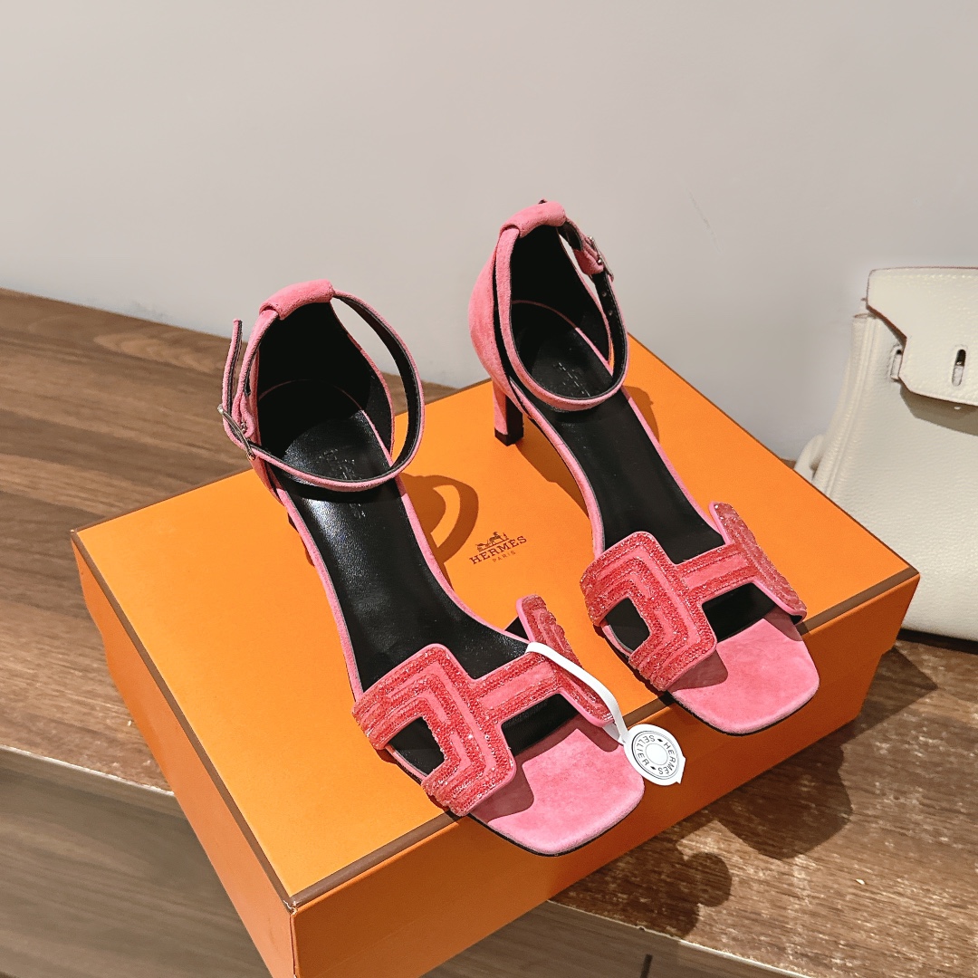 HERMES 00319 HERMES 00319