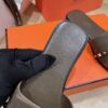 HERMES 00319