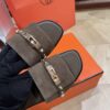 HERMES 00319