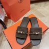 HERMES 00319