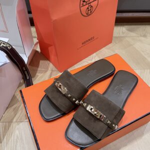 HERMES 00319
