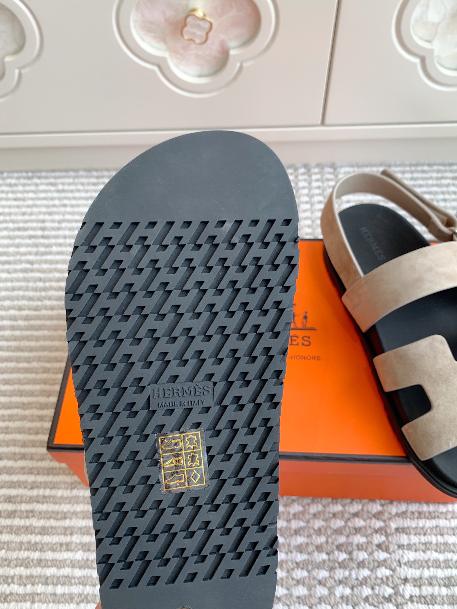 HERMES 00339
