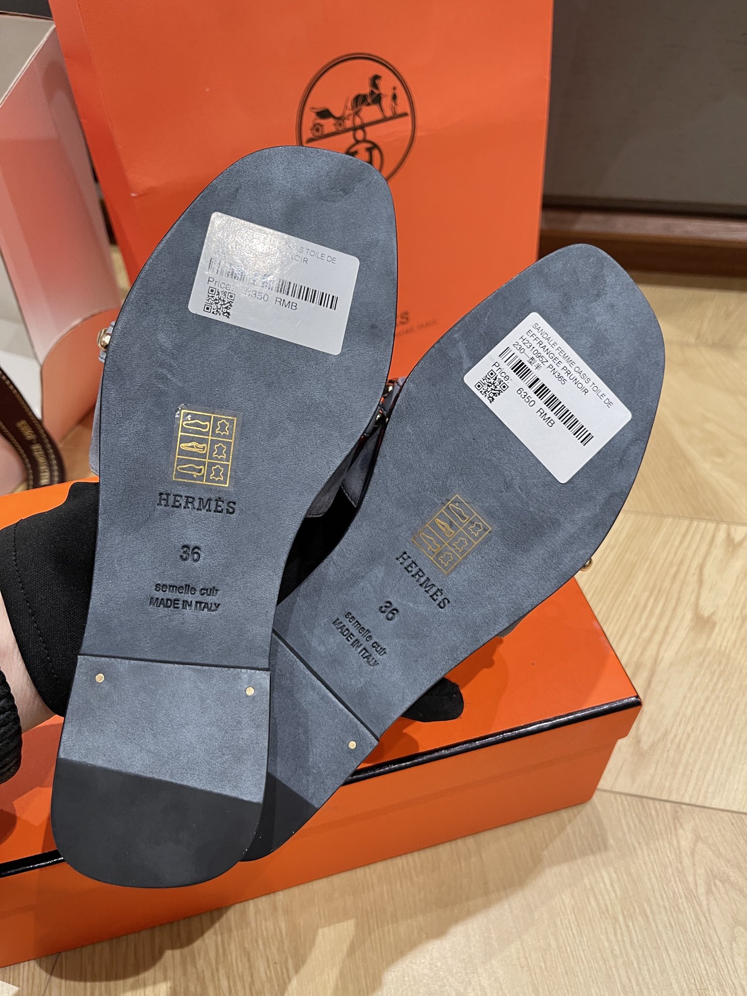 HERMES 00348