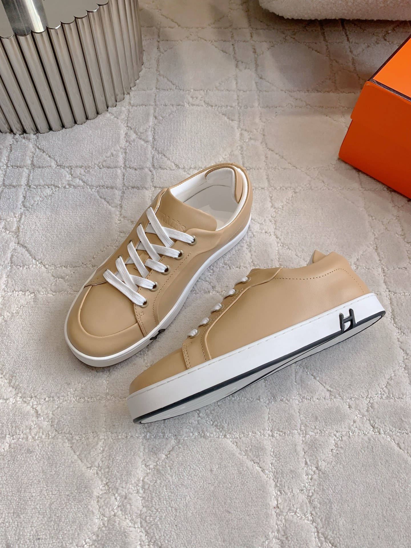 HERMES 00349 HERMES 00349