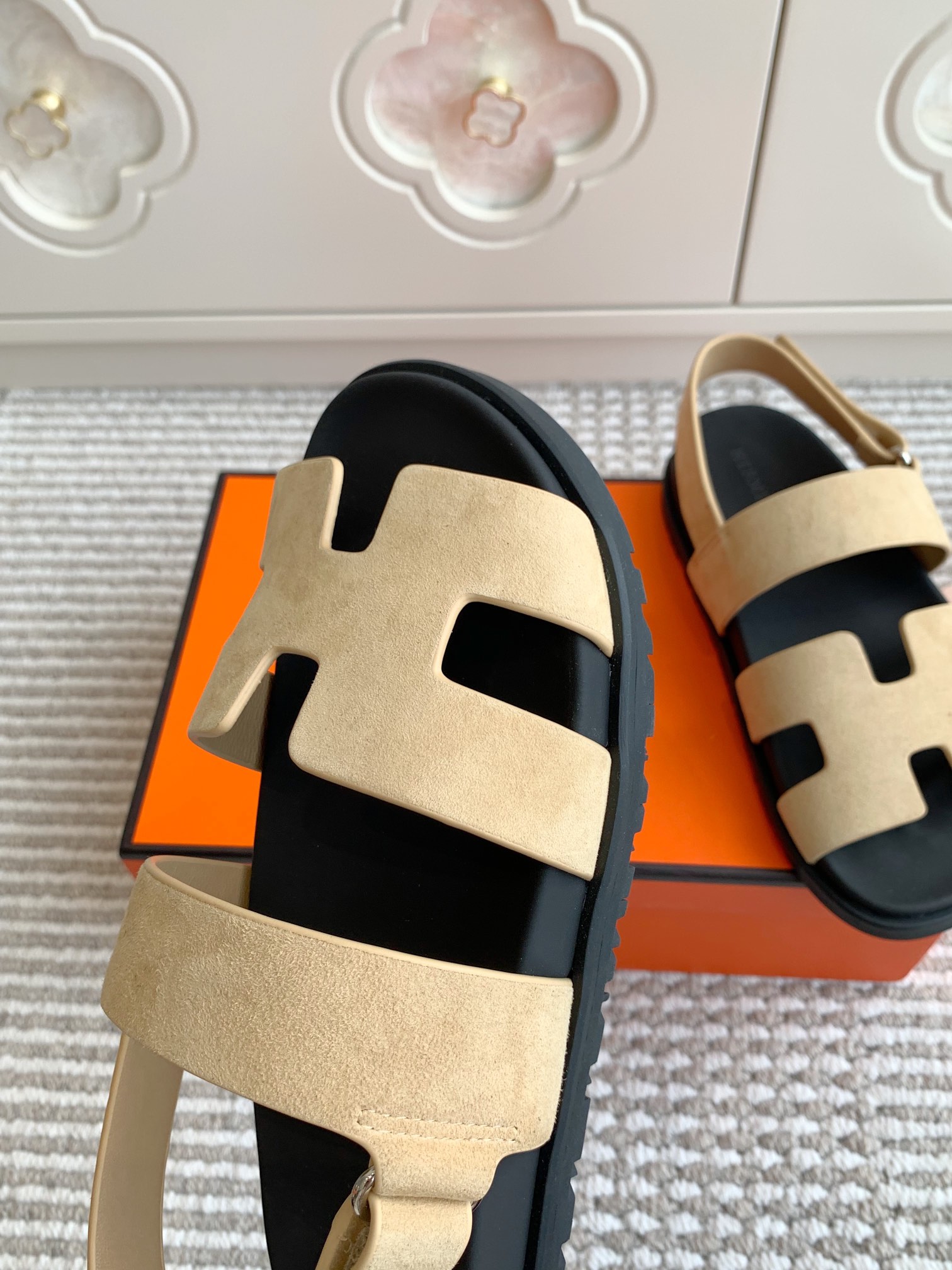 HERMES 00349