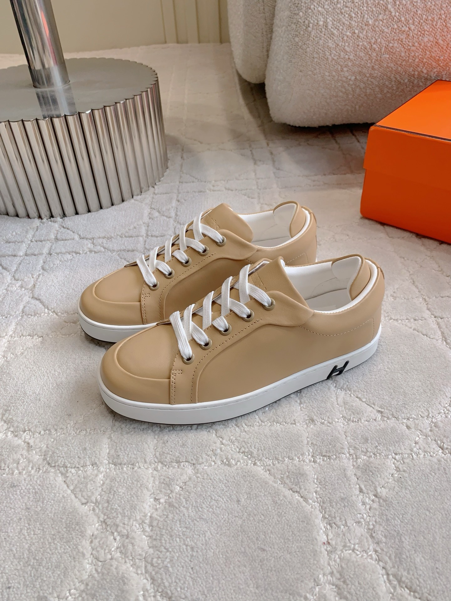 HERMES 00349 HERMES 00349