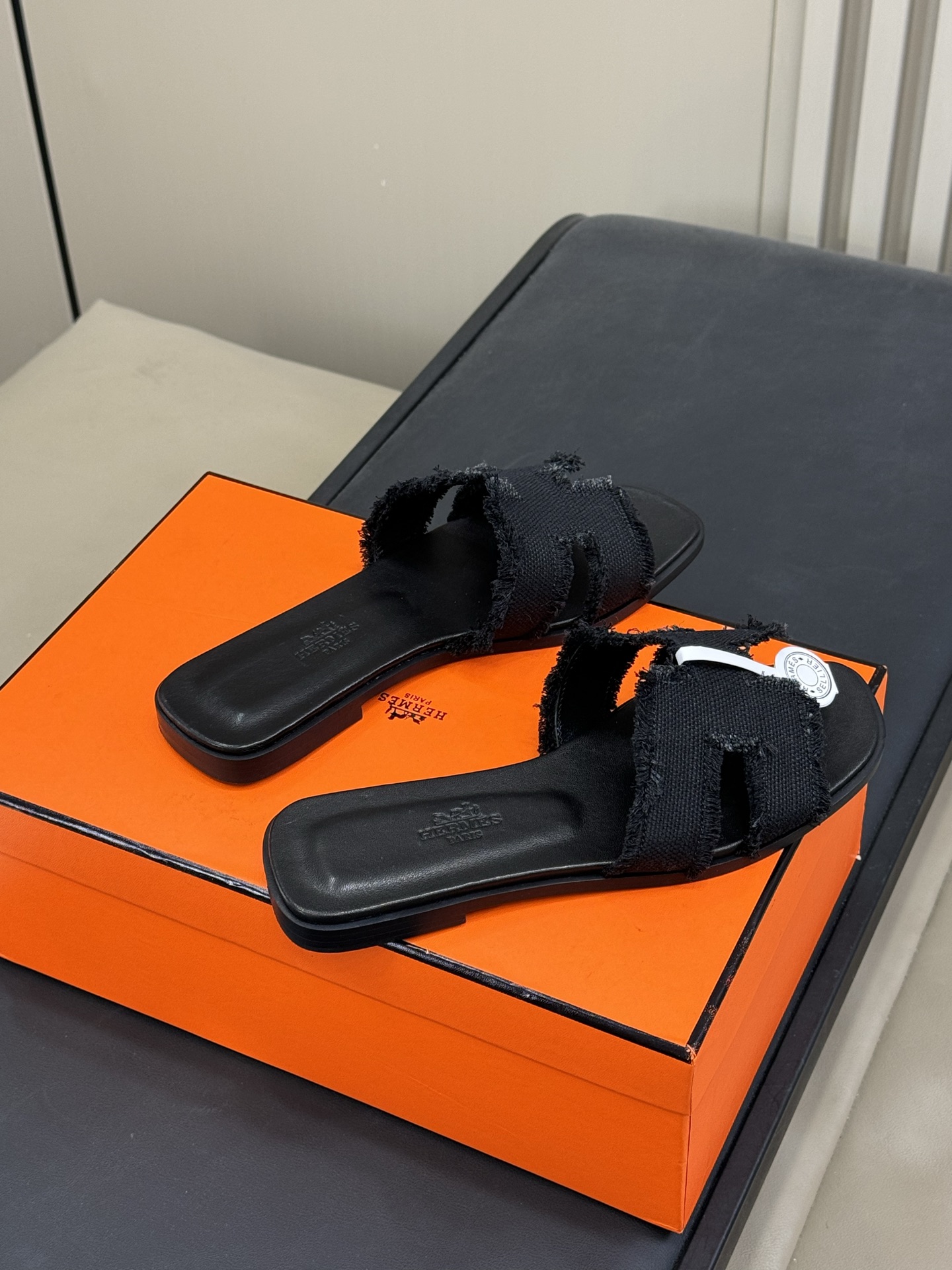 HERMES 00356