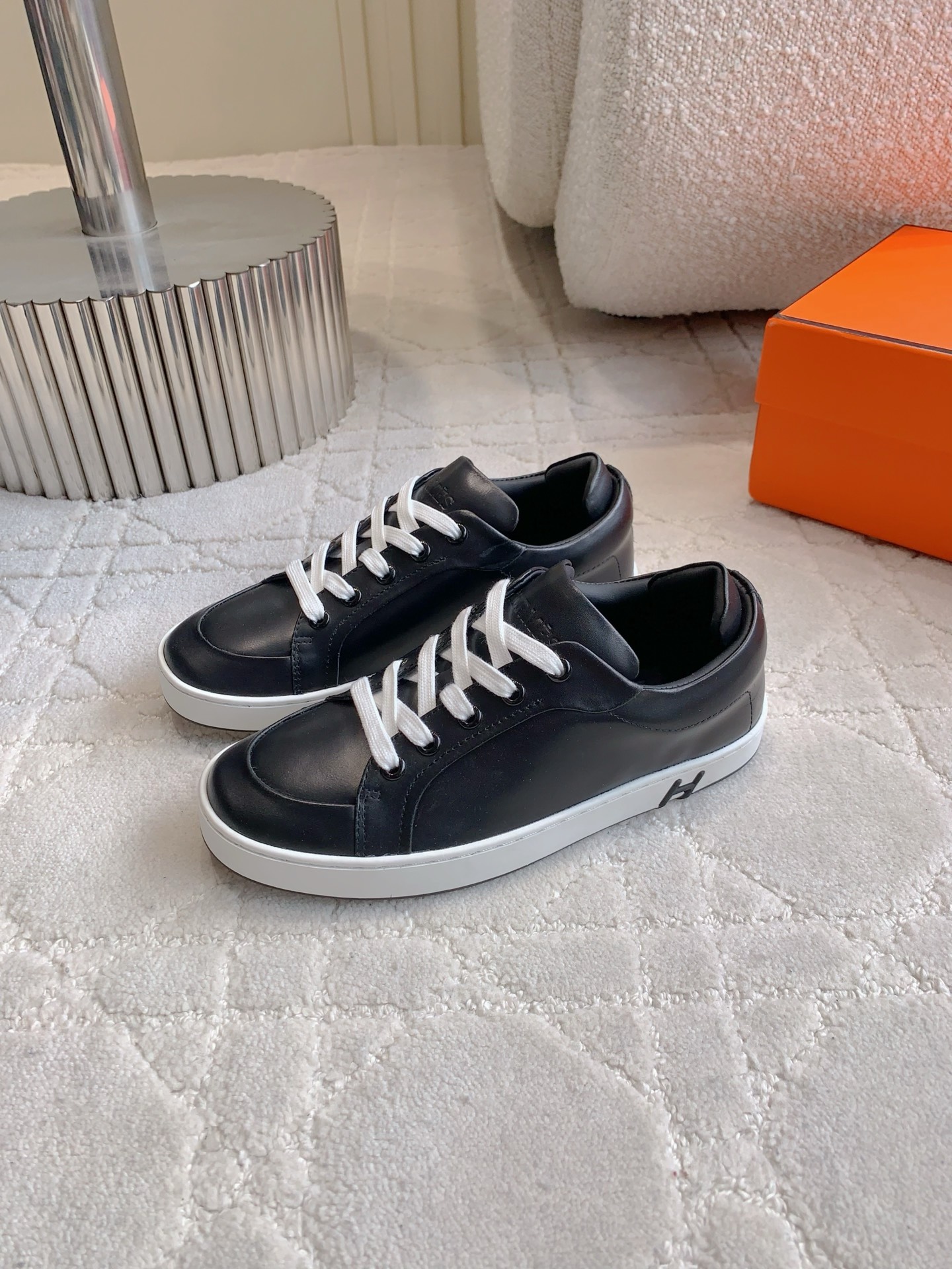 HERMES  00359
