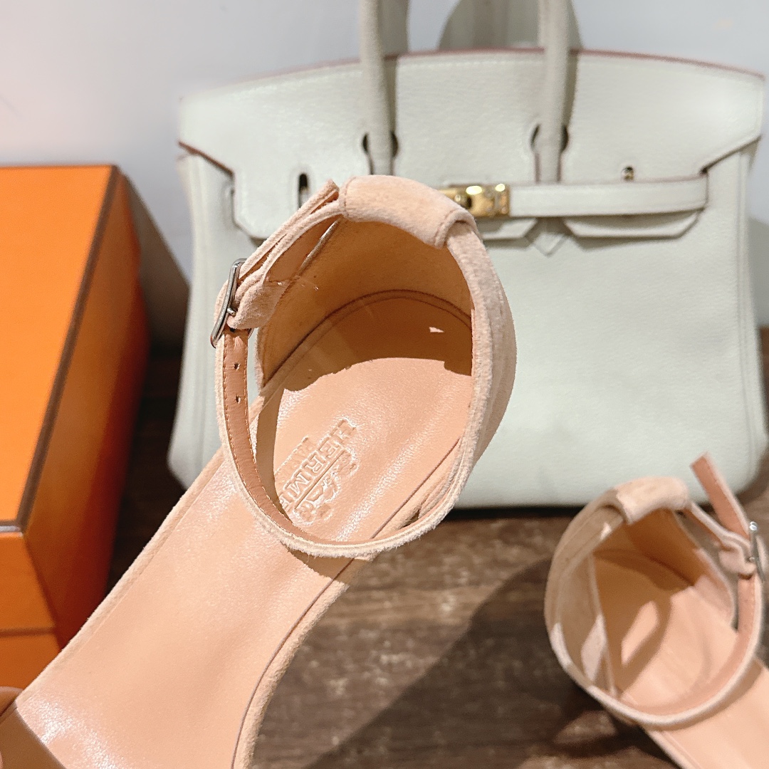 HERMES  00359
