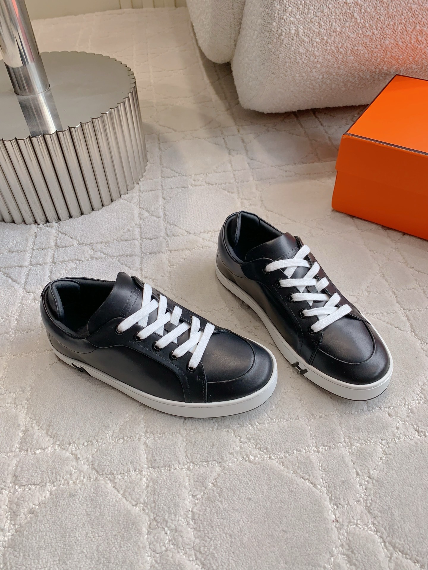 HERMES  00359