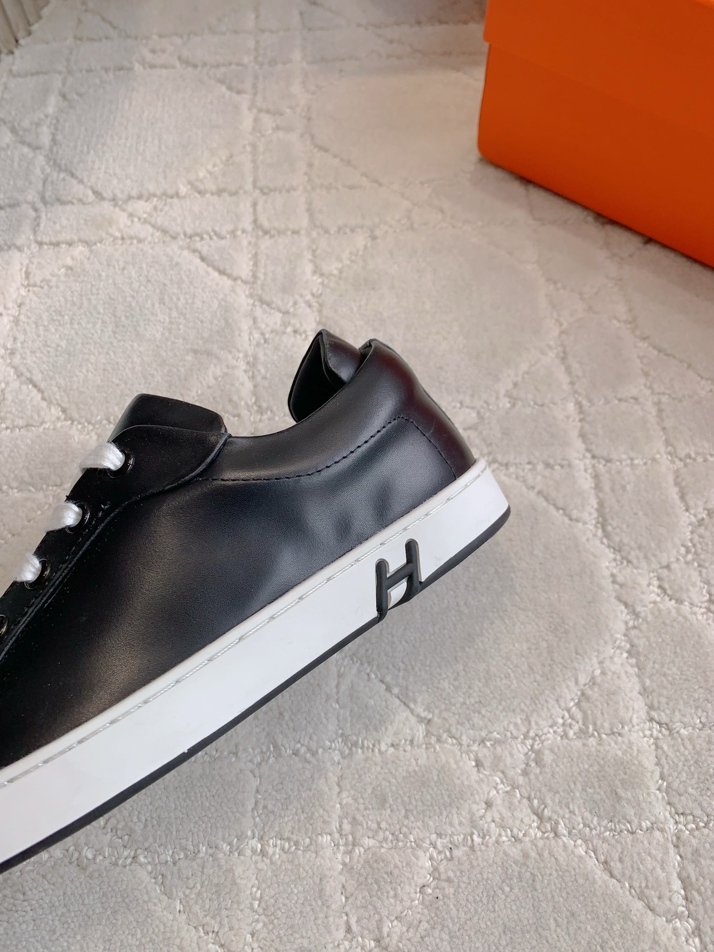 HERMES  00359