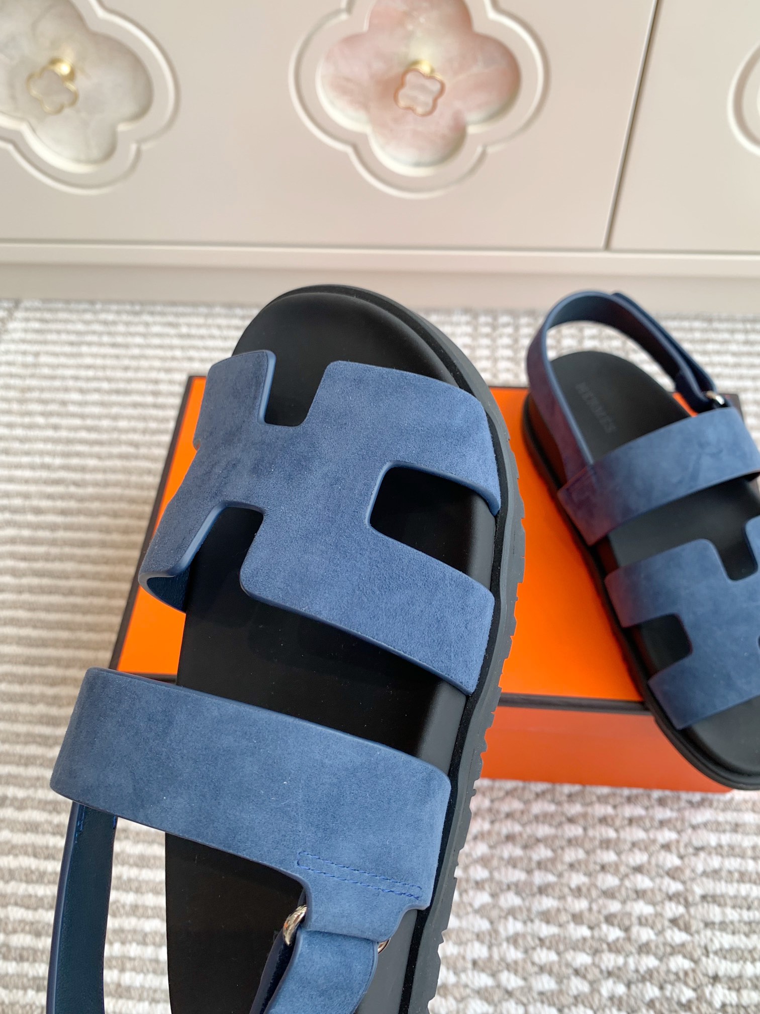 HERMES 00359