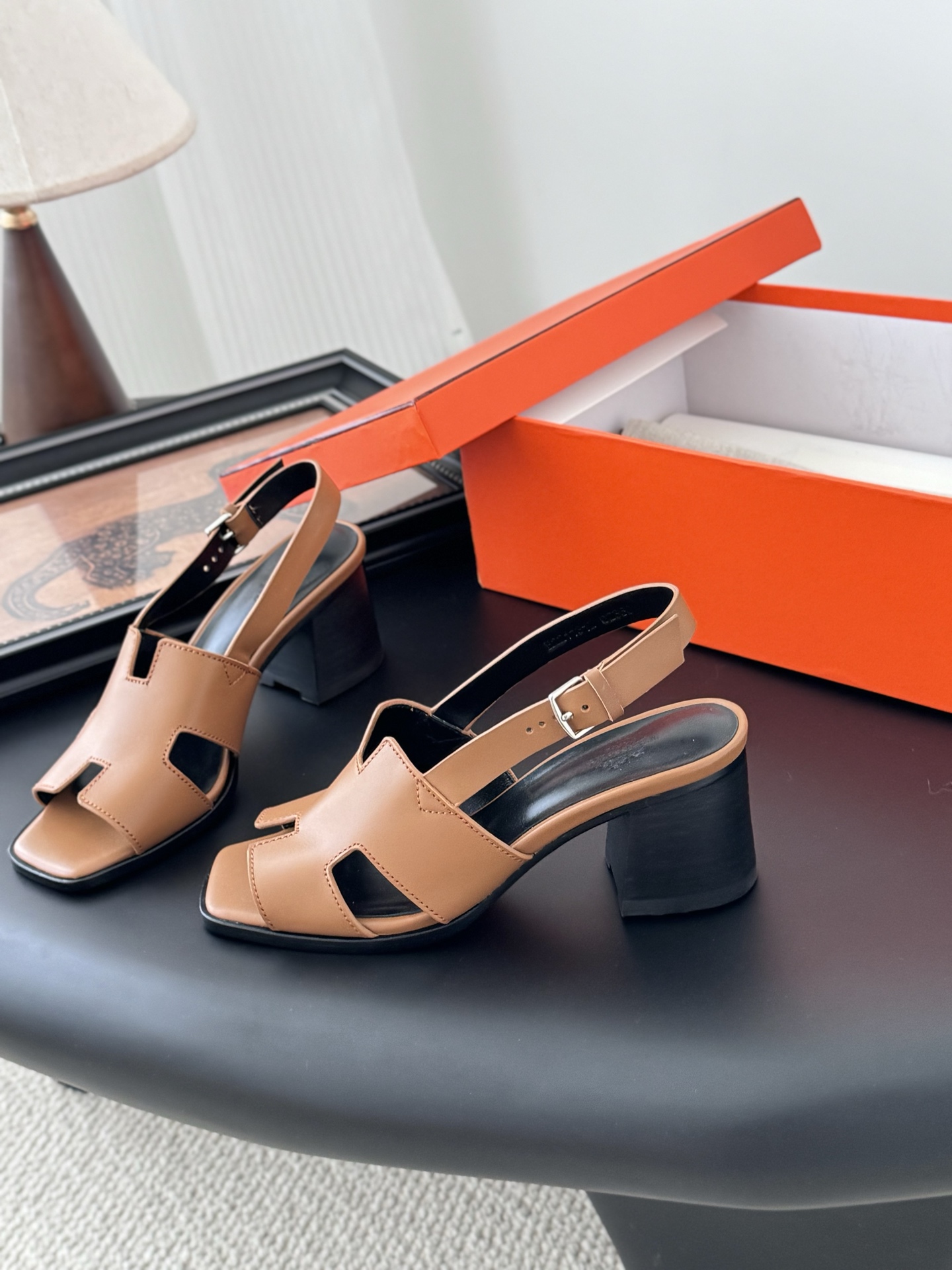 HERMES  00359