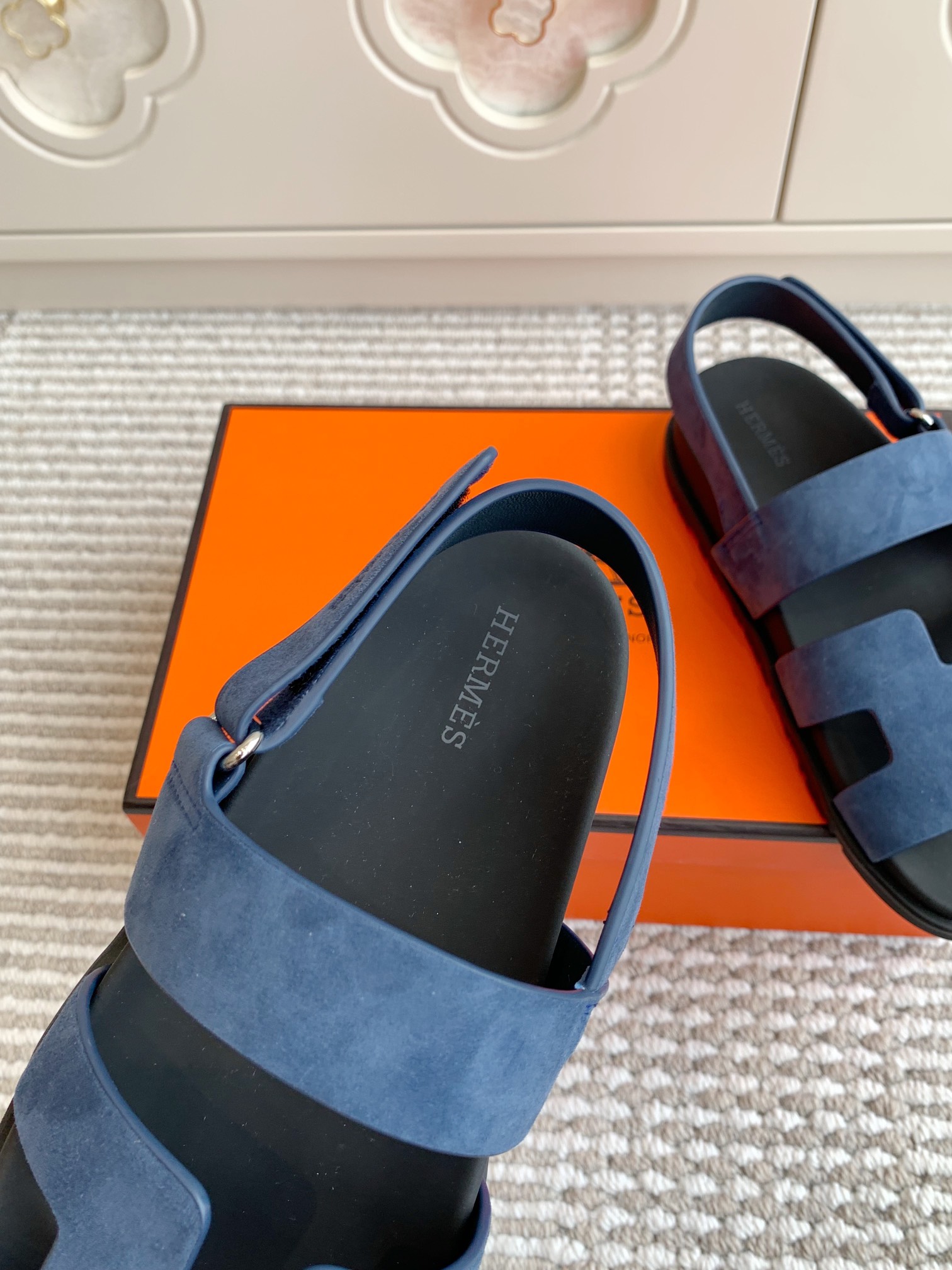 HERMES 00359
