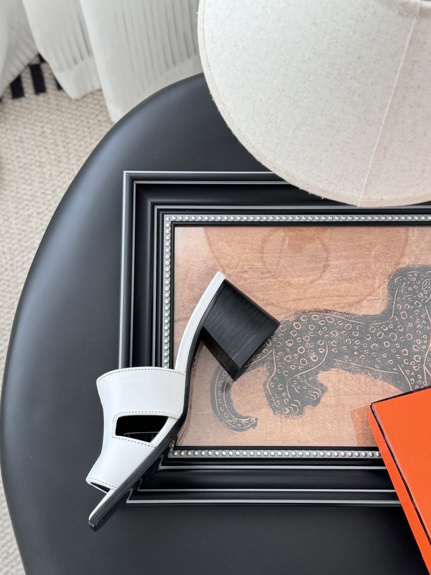 HERMES  00369