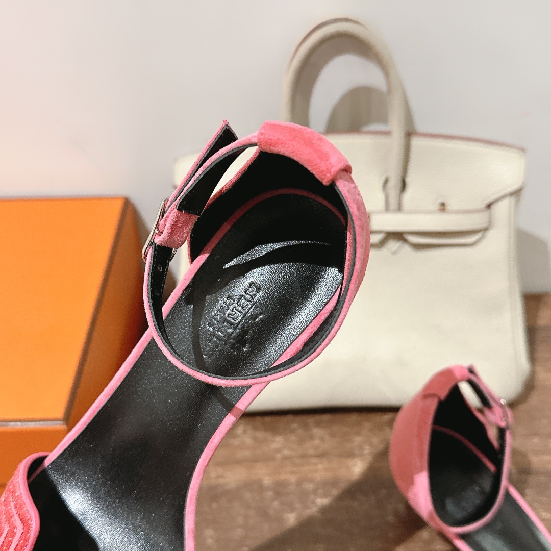 HERMES  00369