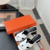 HERMES  00369