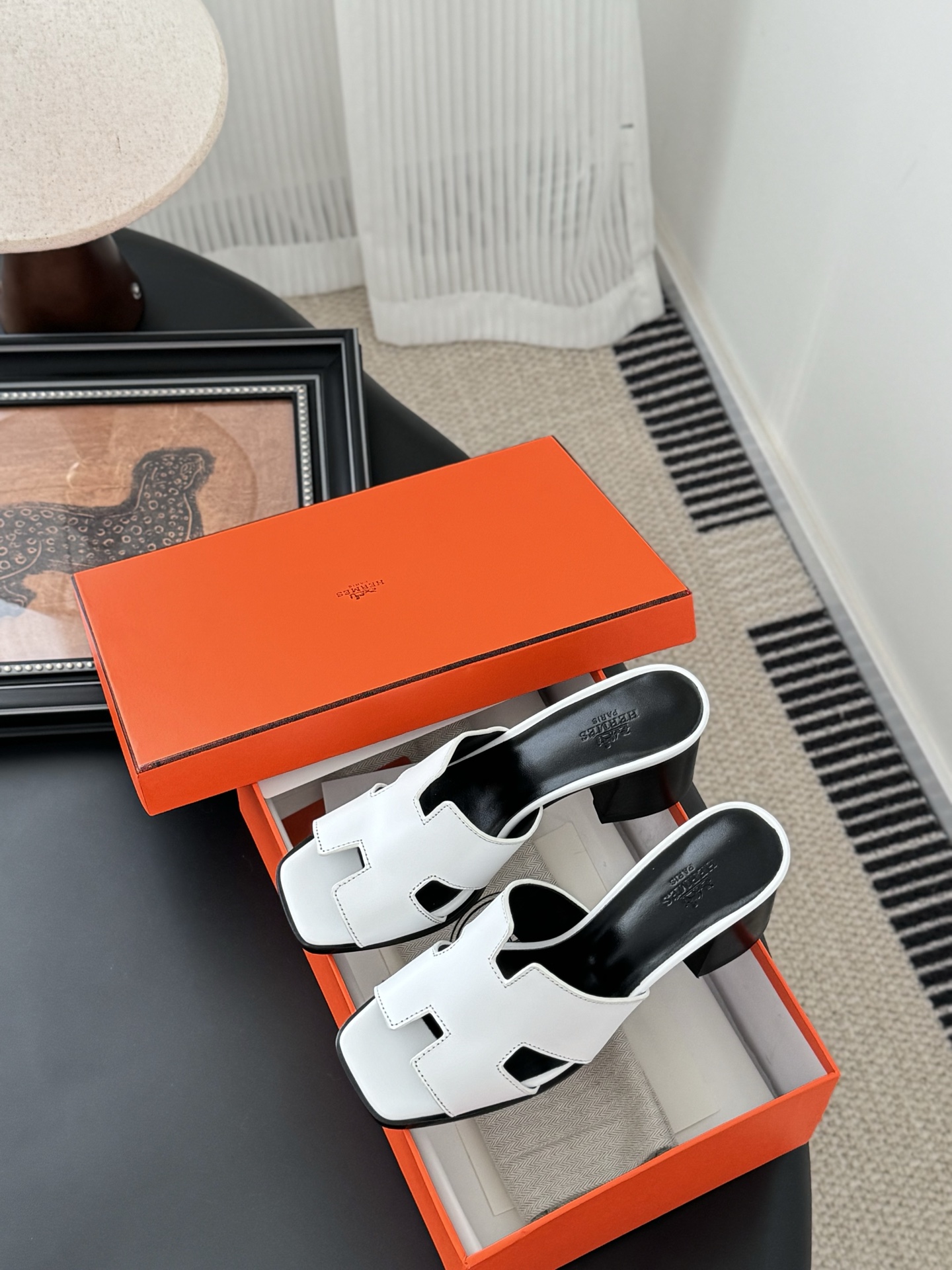 HERMES  00369