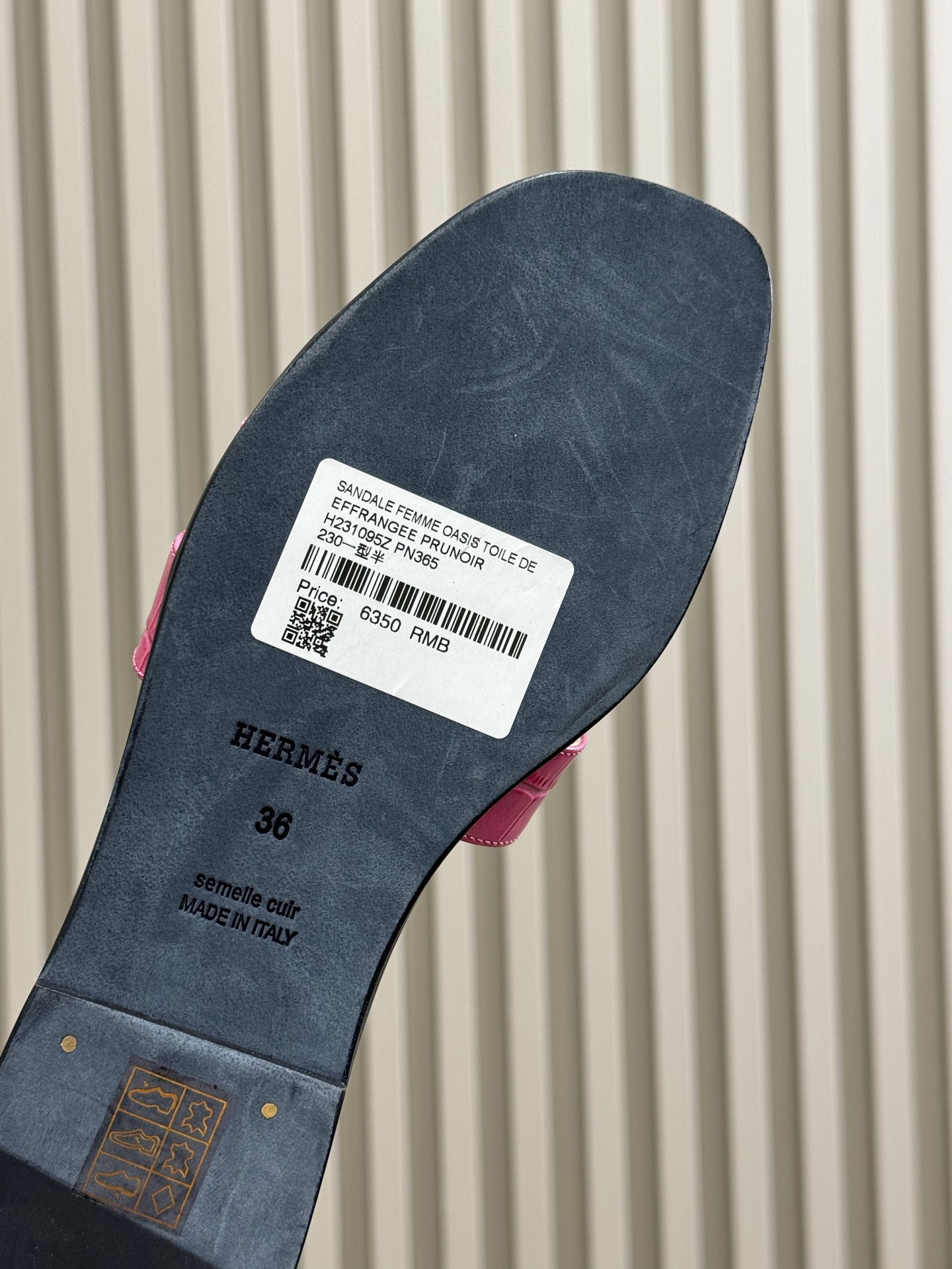 HERMES 00376