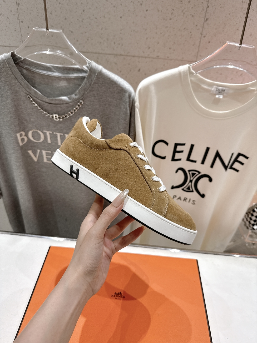 HERMES  00379