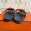 HERMES 00389