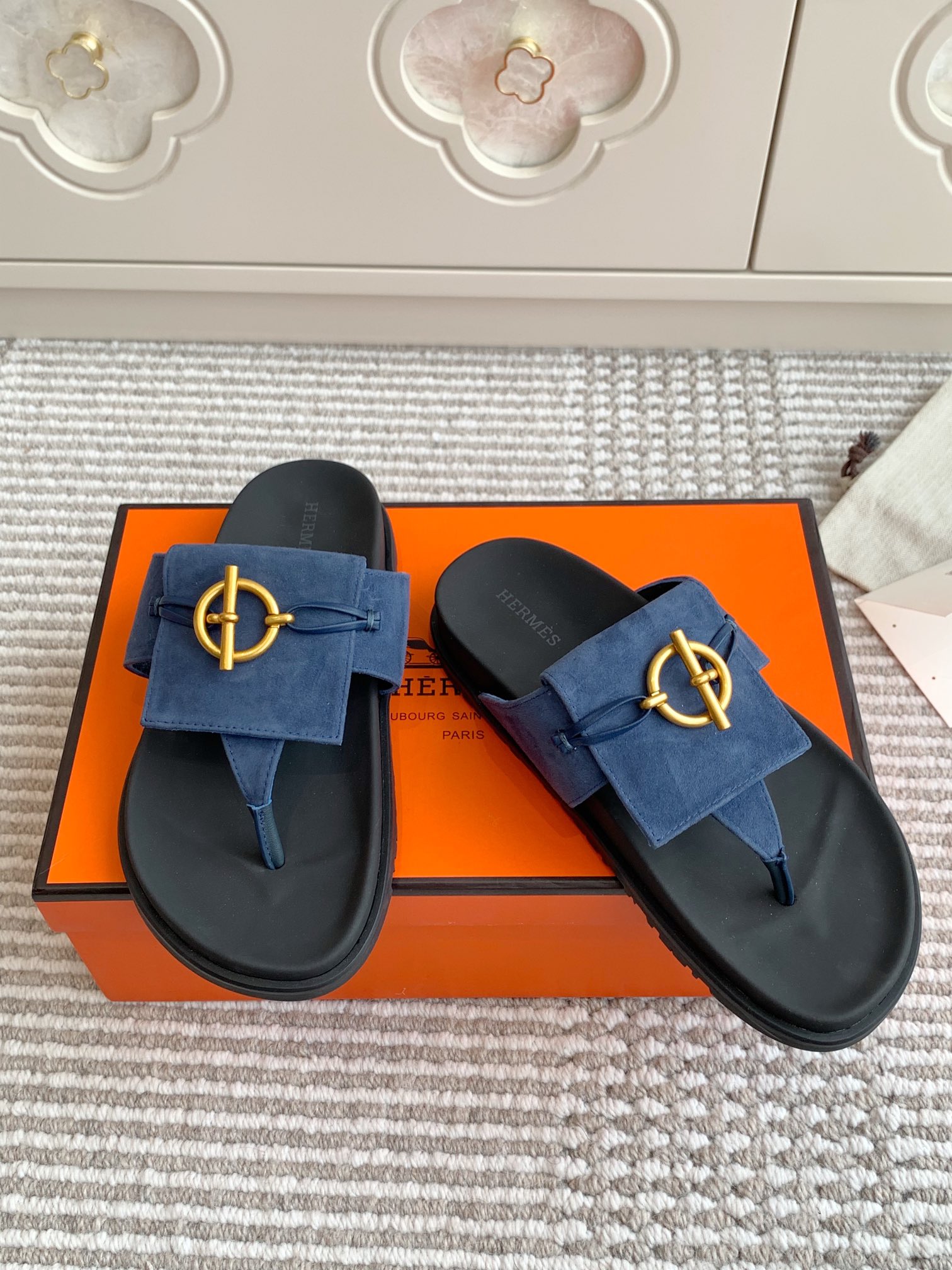 HERMES 00399
