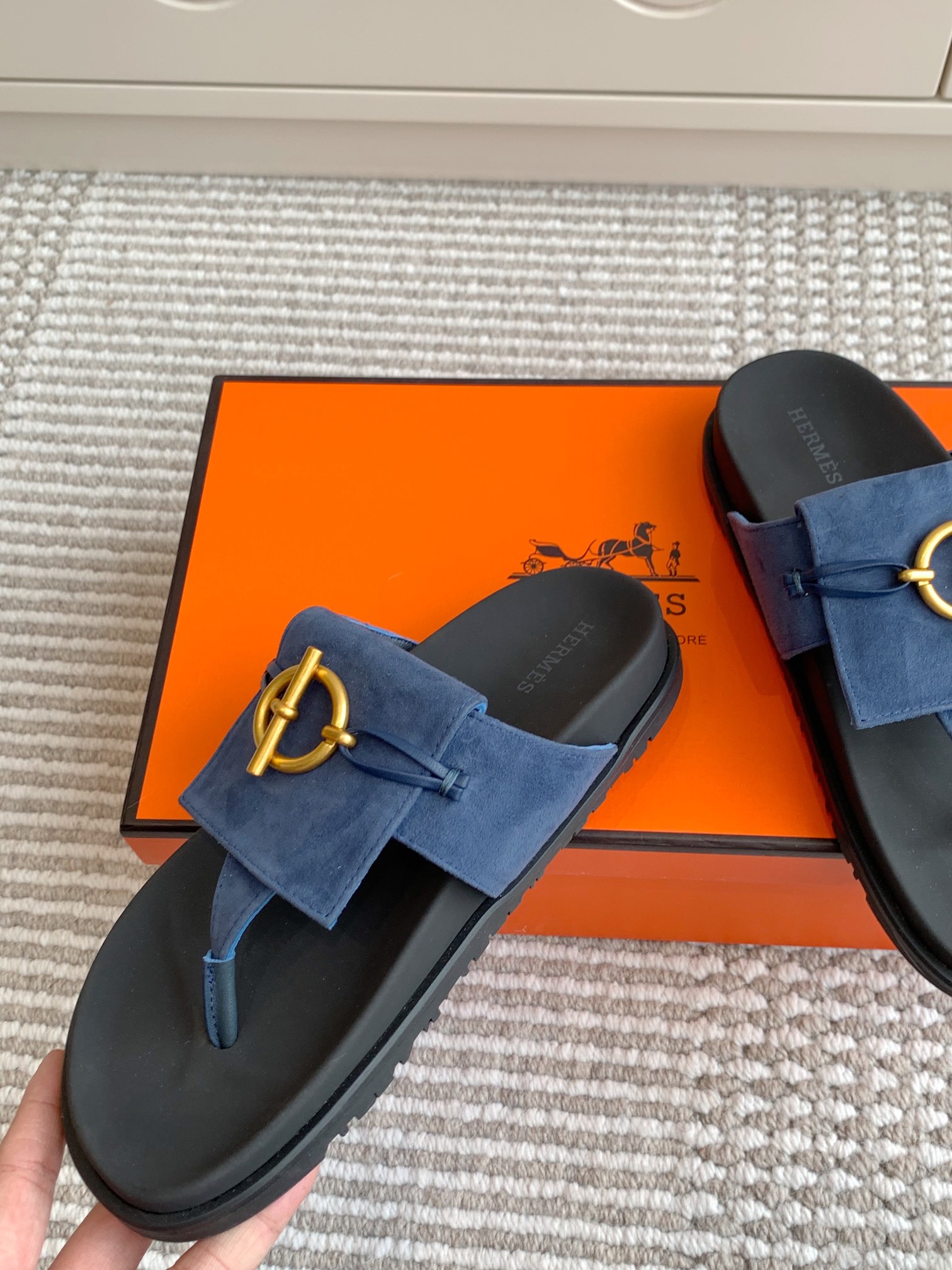 HERMES 00399