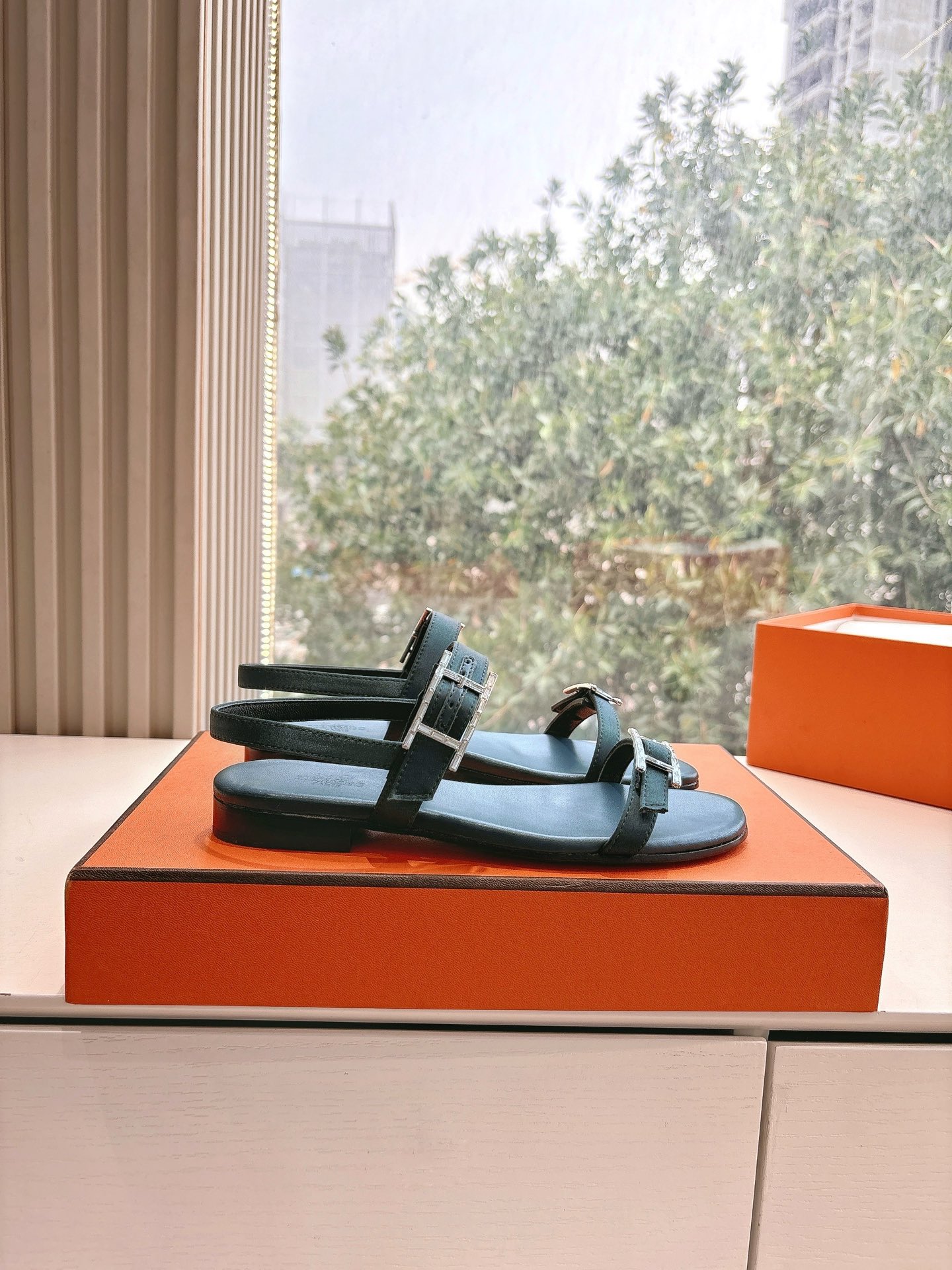 HERMÈS Calfskin Cristal Sandals – Black, Size