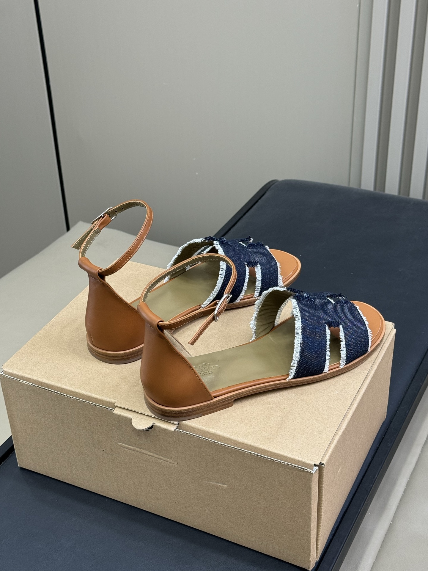 HERMES 00406