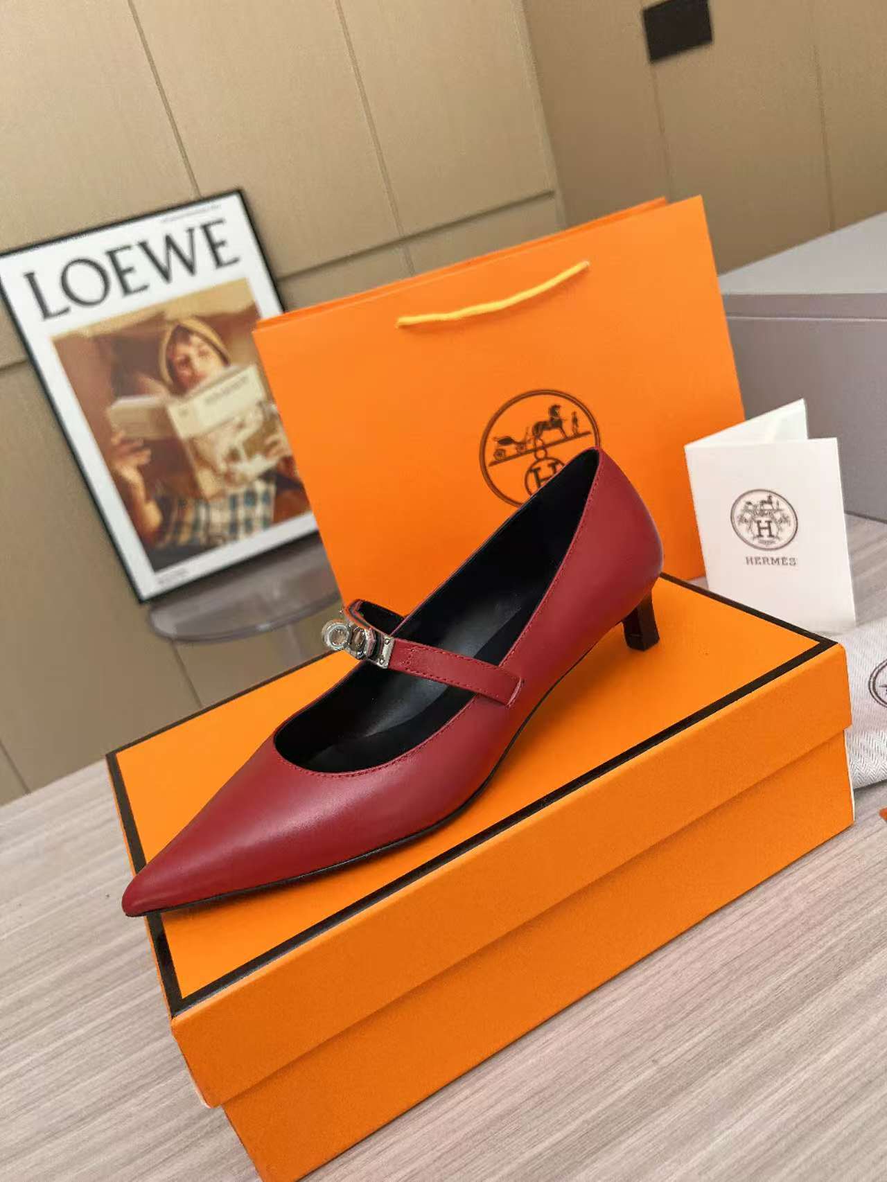 HERMES 00409