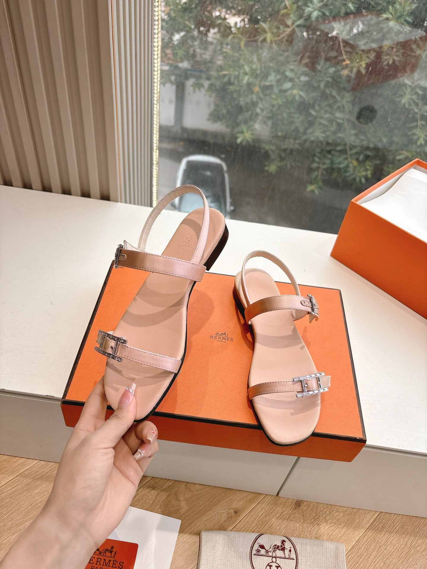 HERMES Calfskin Cristal Sandals 36.5 Rose aube