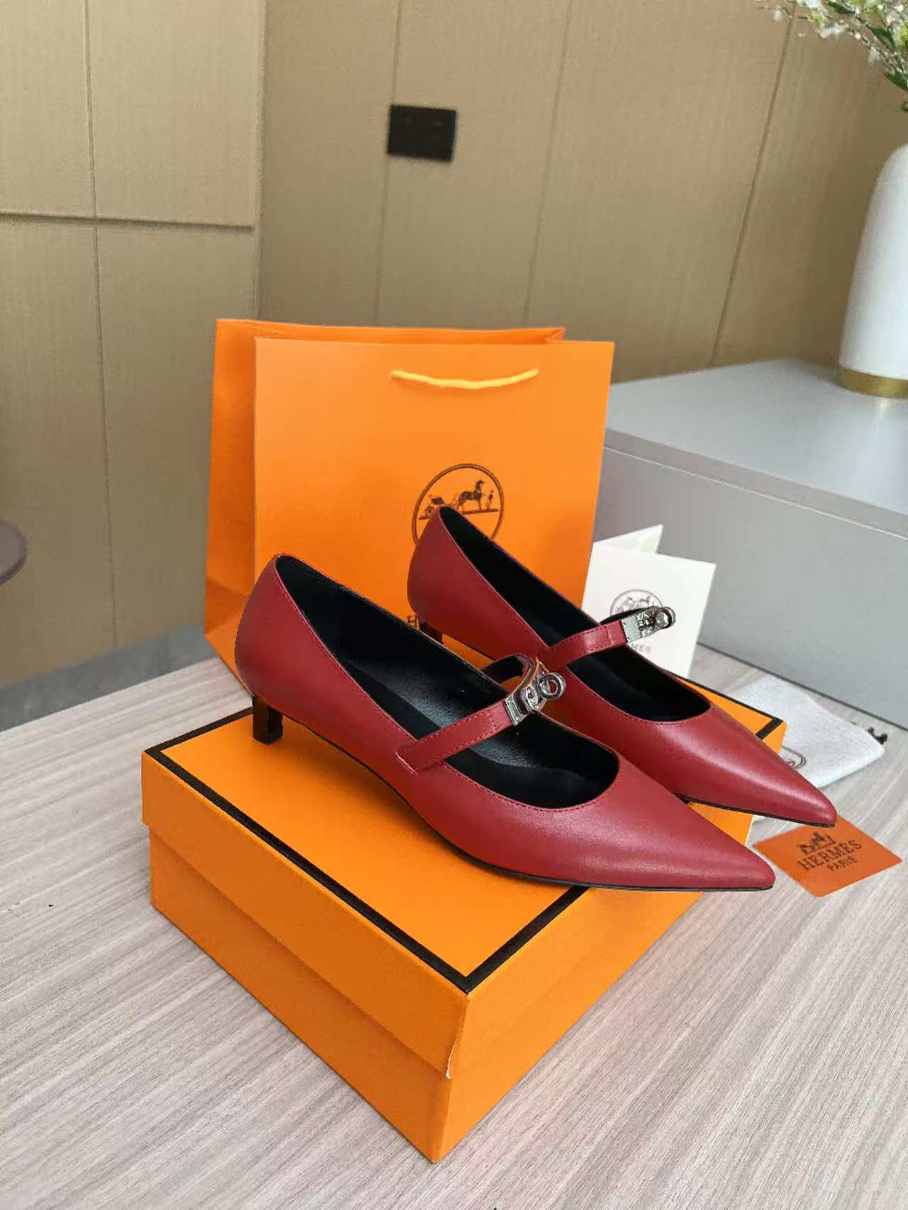 HERMES 00409