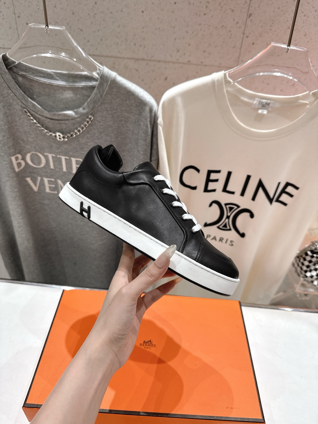 HERMES  00409