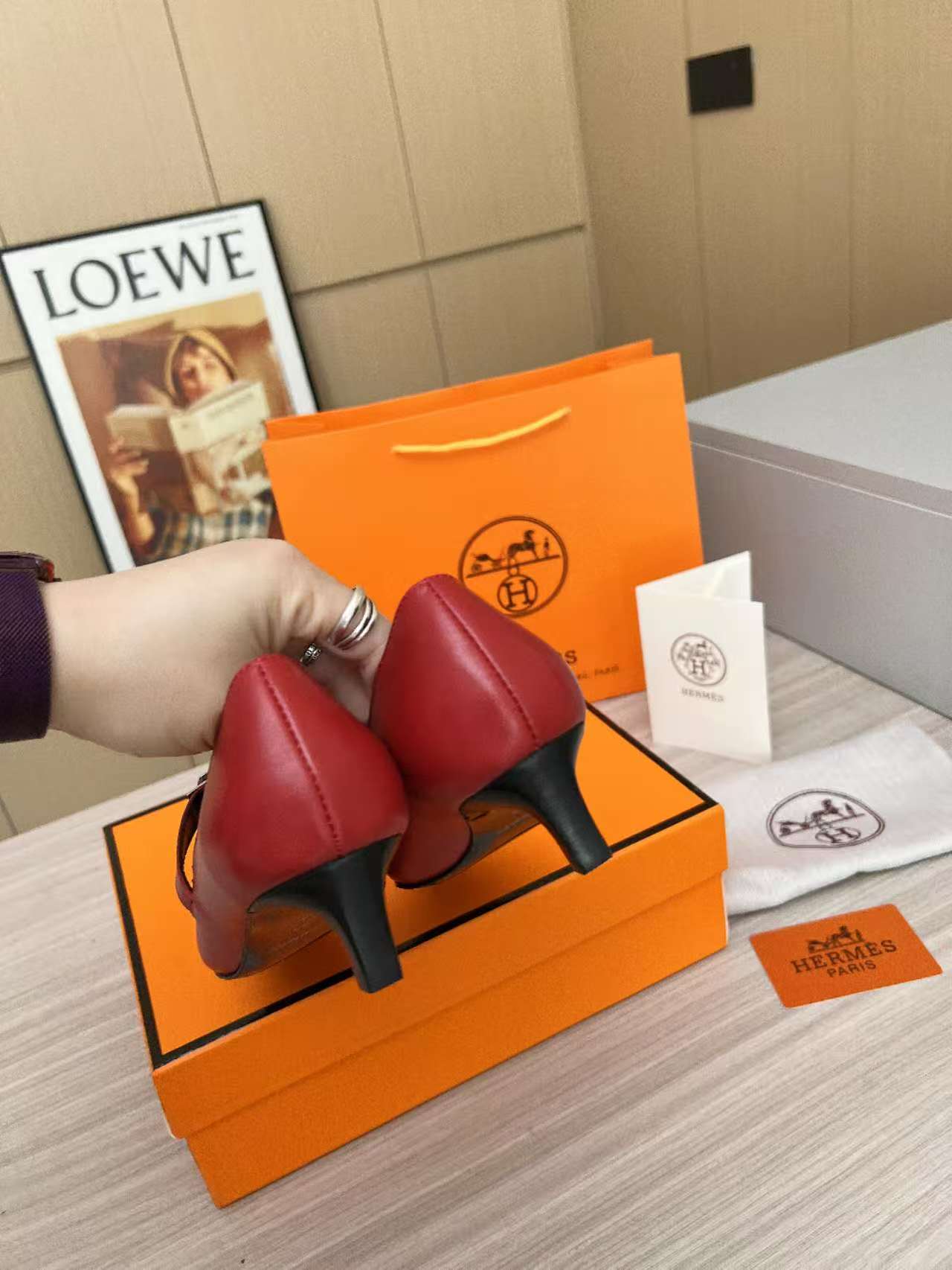 HERMES 00409