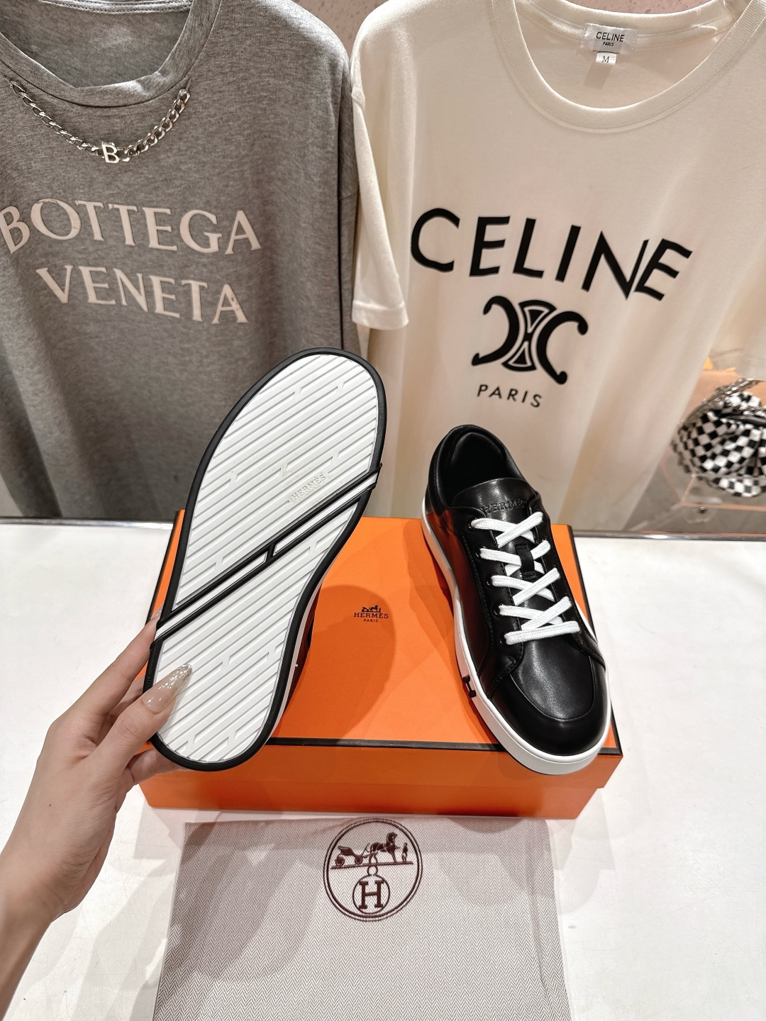 HERMES  00409