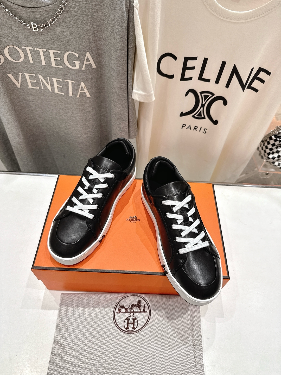 HERMES  00409