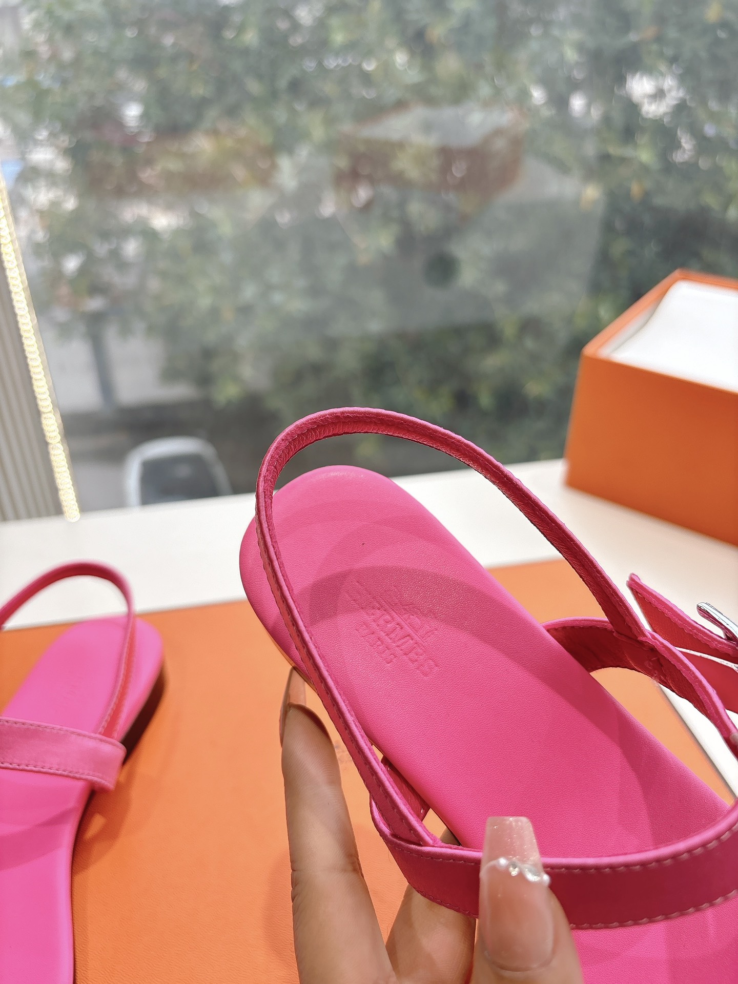 HERMES 00419 Hermes Calfskin Cristal Sandals Pink Sold Out