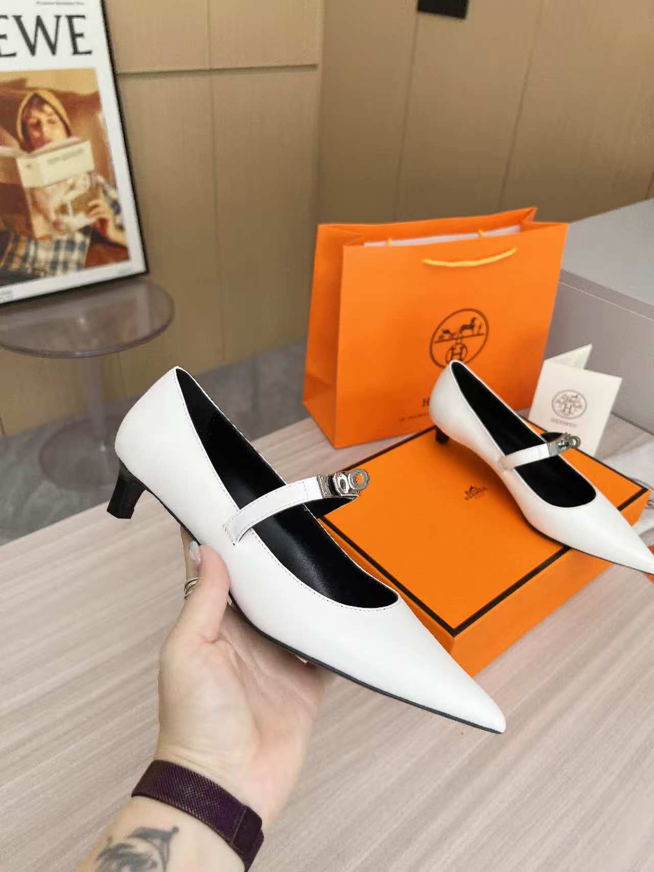 HERMES 00419