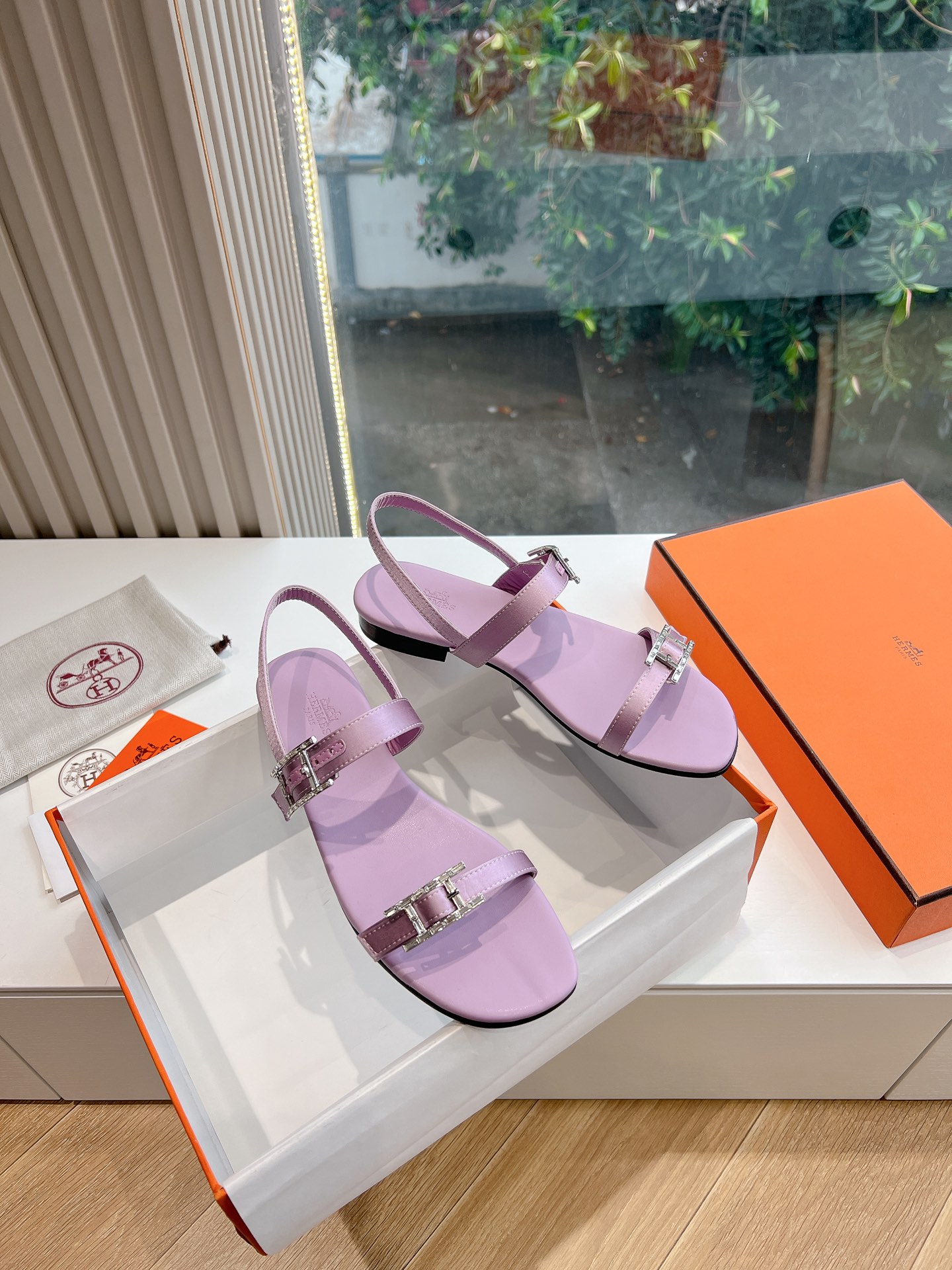 HERMES 00429 Hermes Calfskin Cristal Sandals Purple Sold Out Okify Hermes Sandals Purple