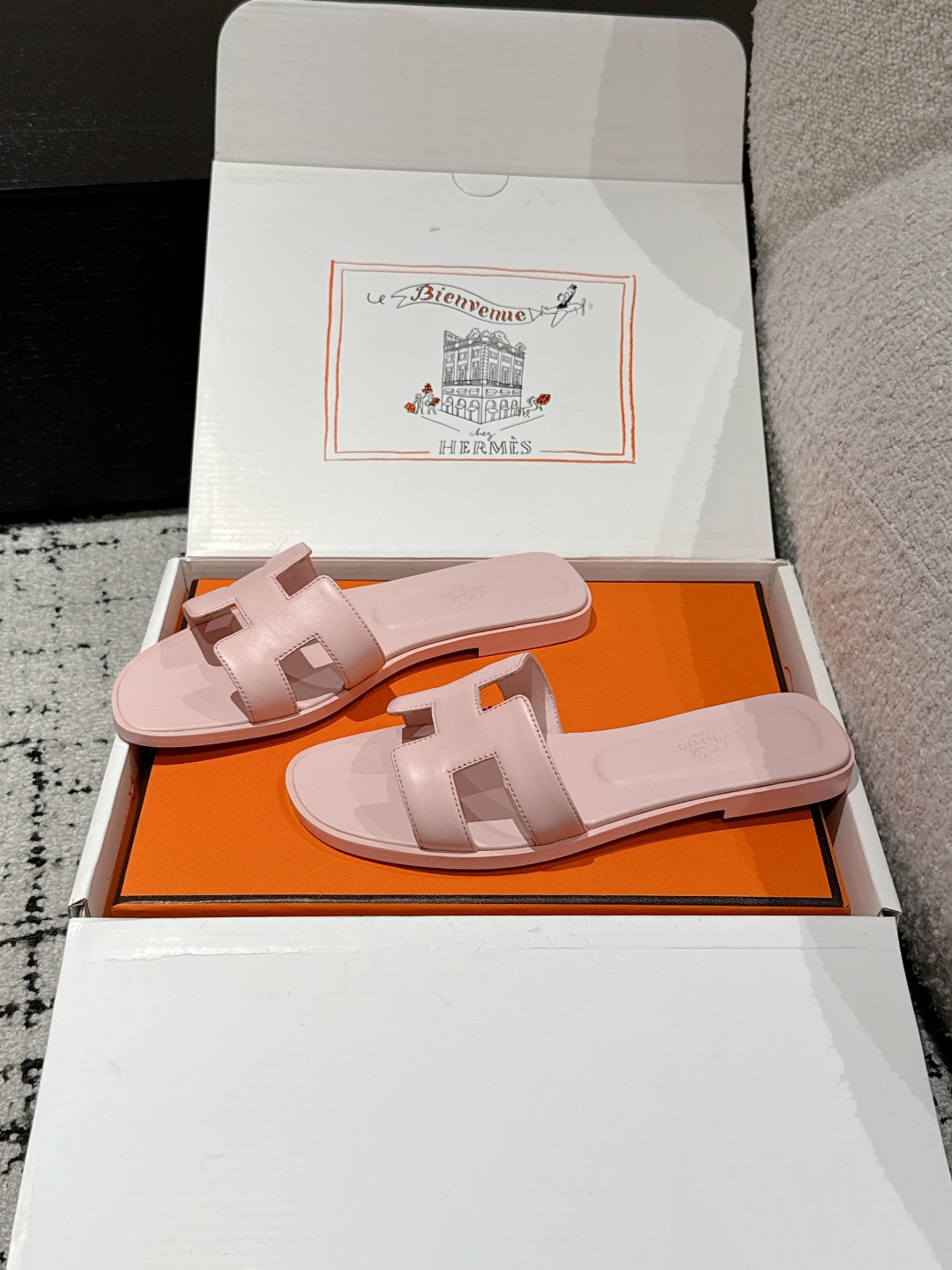 HERMES ORAN OASIS H SANDALS HEEL CLASSIC Epsom Rose Pale