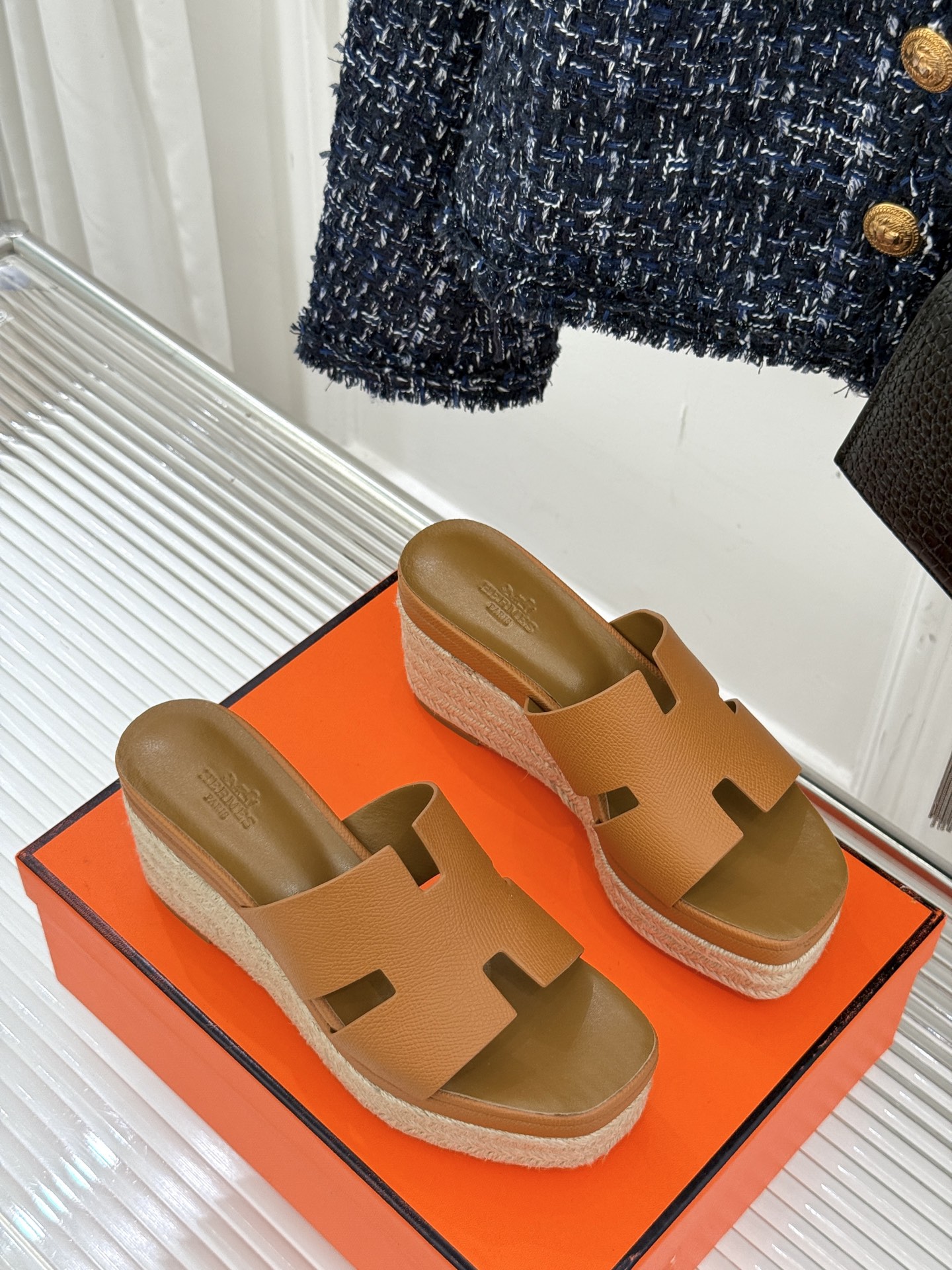 HERMES  00439